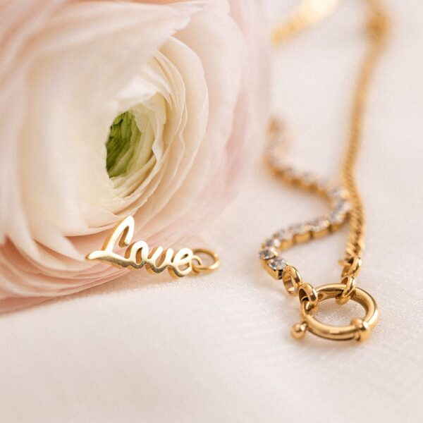 Love Charm - Image 3